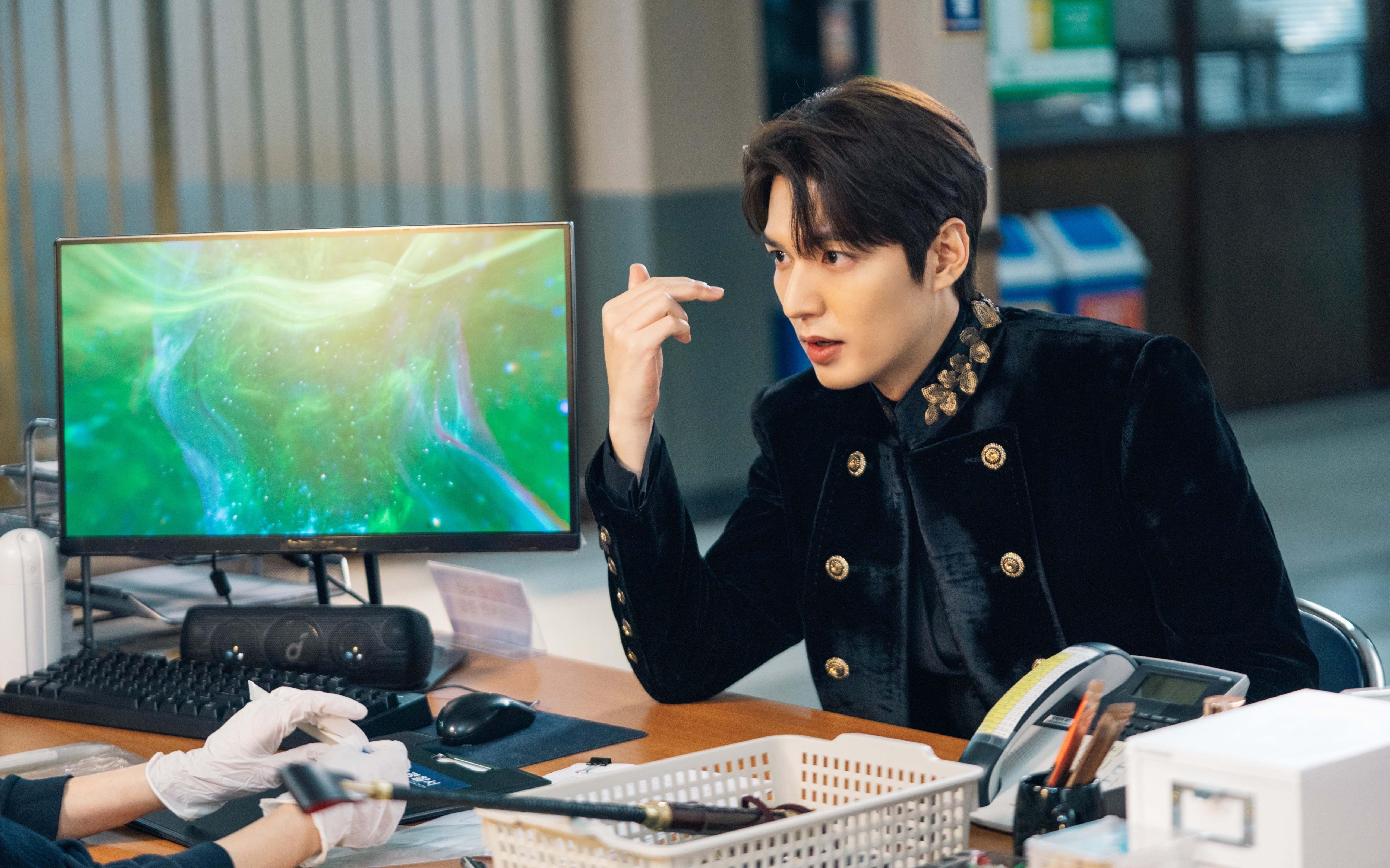 九游娱乐(jiuyou)官网-斯诺克世界排名丁俊晖升至前十，斯诺克世锦赛冠军 丁俊晖